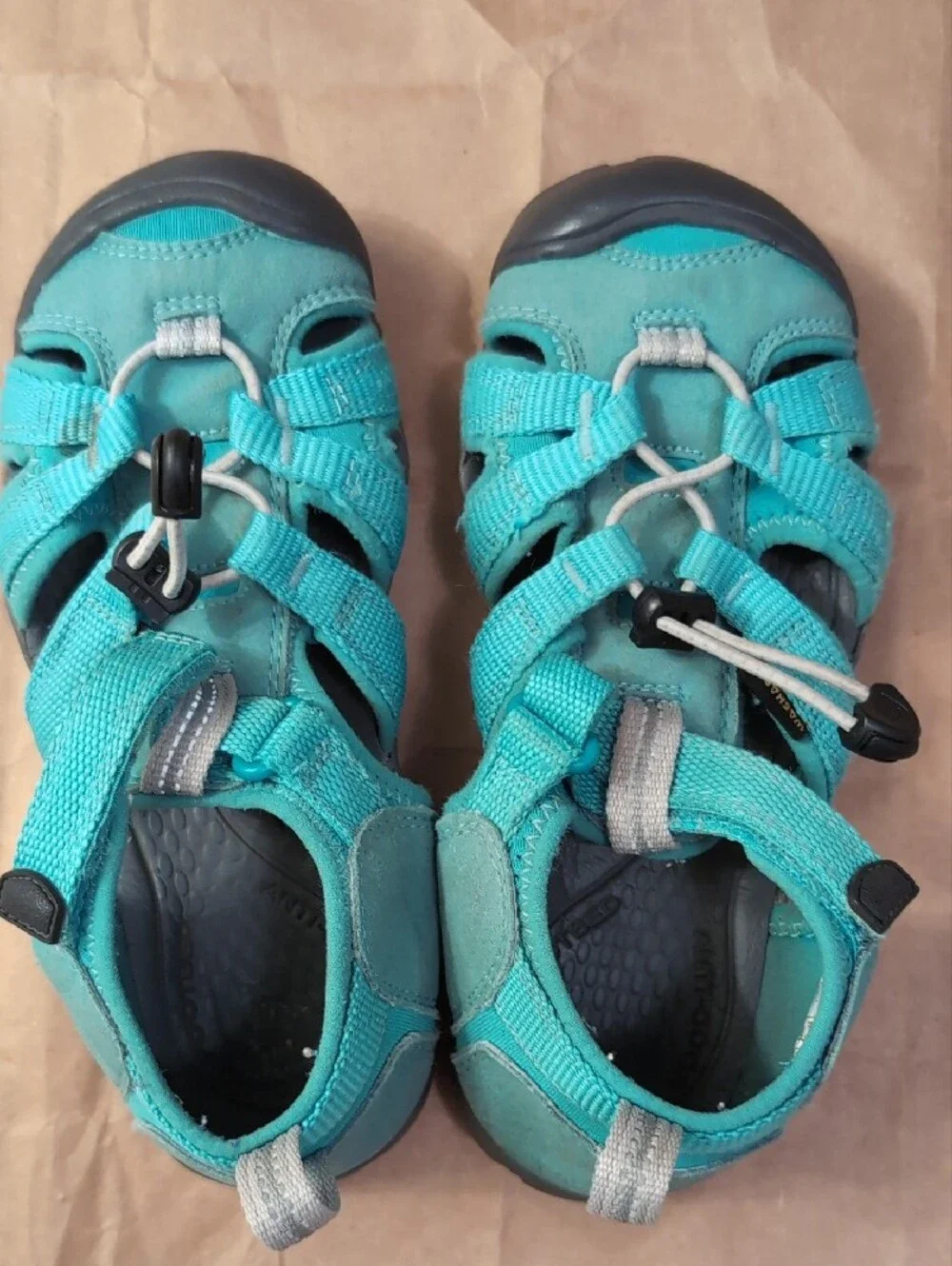 Keen Kids Dual-Pair Sandal Sneakers in Teal and Multicolor